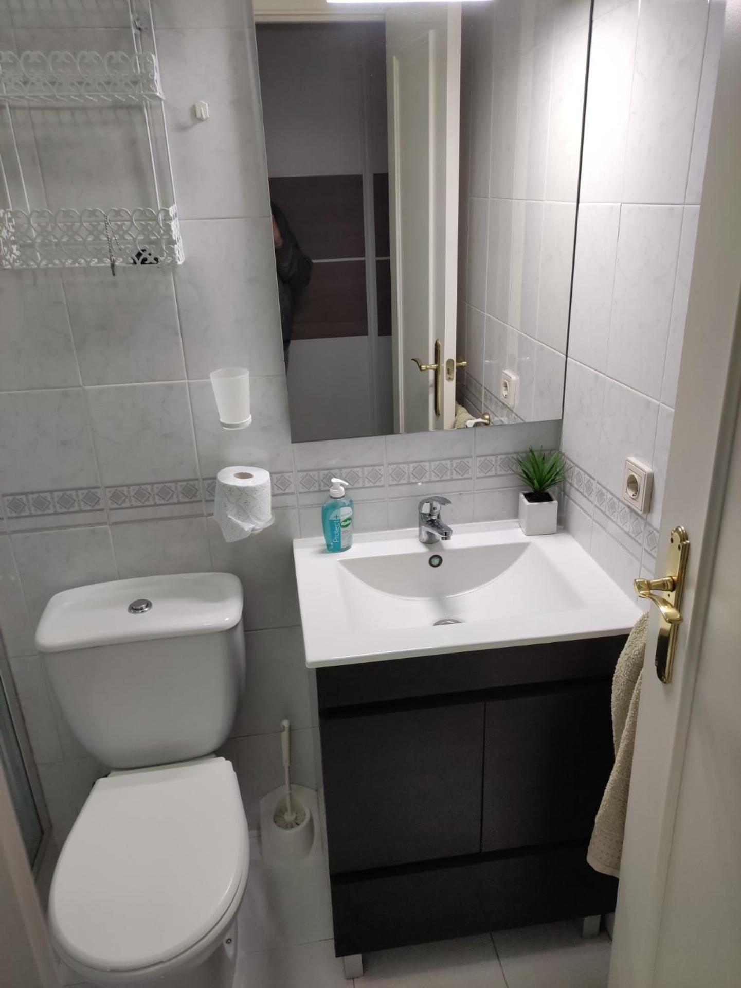 Habitacion Particular Con Bano Privado Sevilla Buitenkant foto