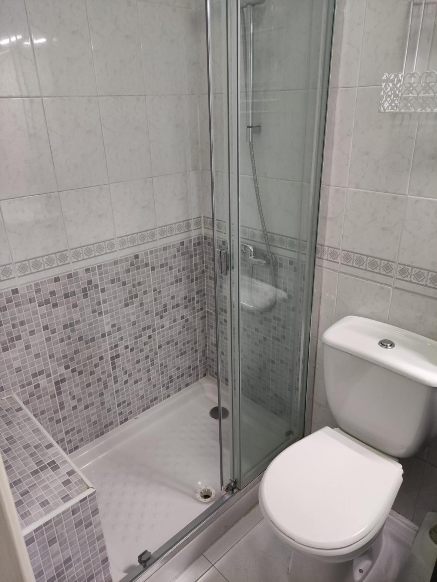Habitacion Particular Con Bano Privado Sevilla Buitenkant foto