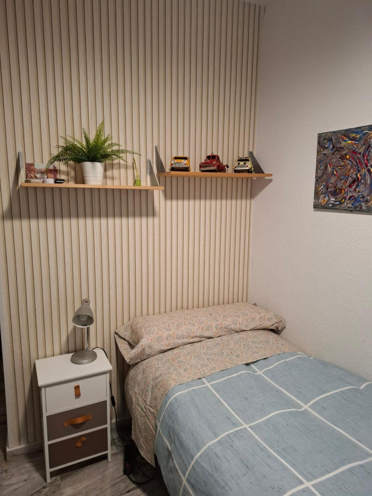 Habitacion Particular Con Bano Privado Sevilla Buitenkant foto